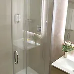 Cosmo Concell De Cent Hotell 4*