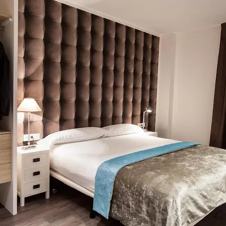 Cosmo Concell De Cent Barcelona