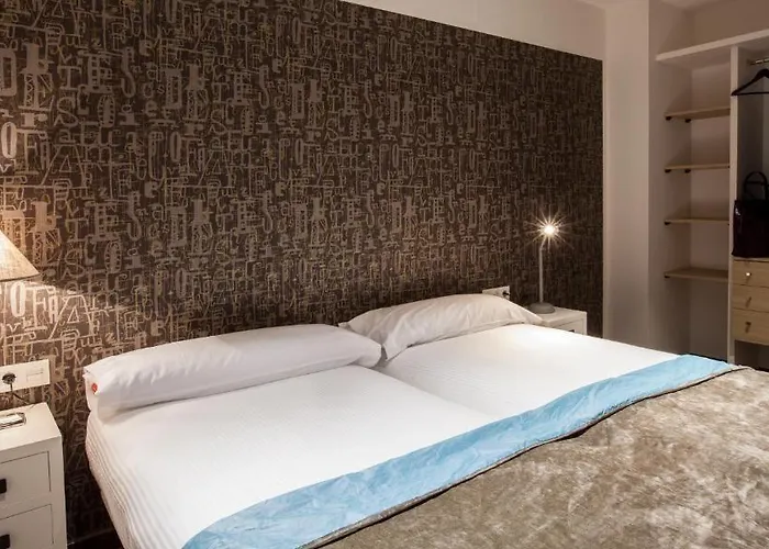 Cosmo Concell De Cent Hotel