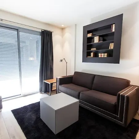 Cosmo Concell De Cent 4* Βαρκελώνη