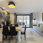 Cosmo Concell De Cent Hotel