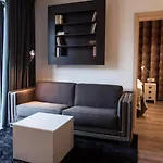 Cosmo Concell De Cent Hotel 4*