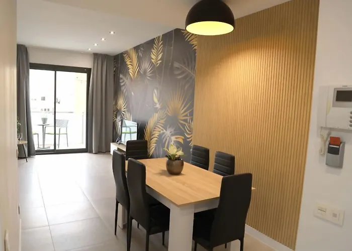 Cosmo Concell De Cent Otel 4*